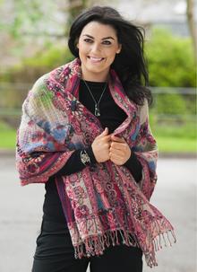 Wool Tapestry Wrap Red/Pink