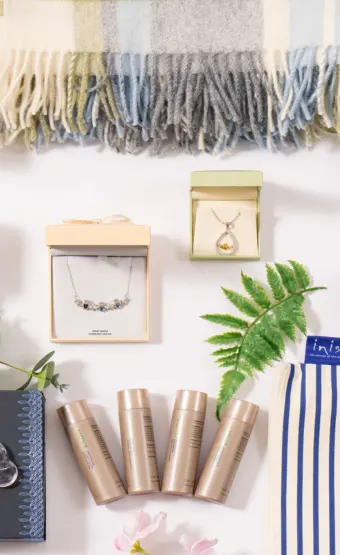 Win Big with Blarney Woollen Mills’ 4th of July Giveaway! 🎉