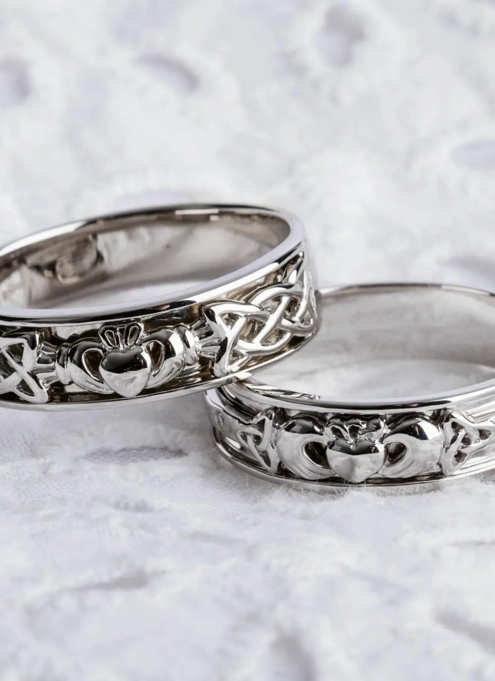 Ladies 14K White Gold Claddagh Wedding Ring