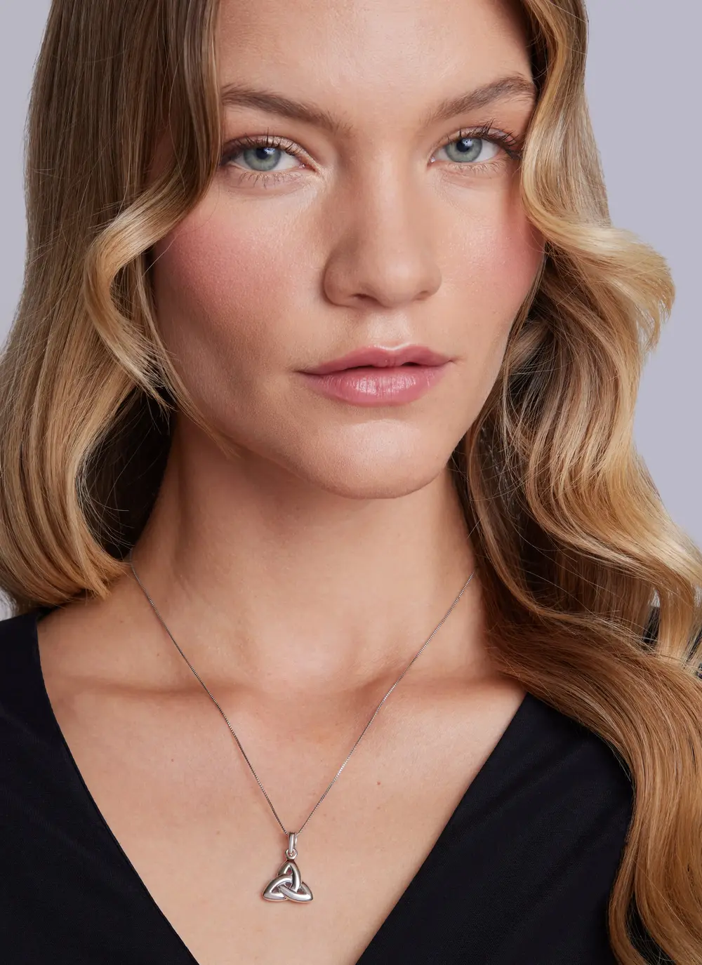 Sterling Silver Rounded Trinity Knot Pendant