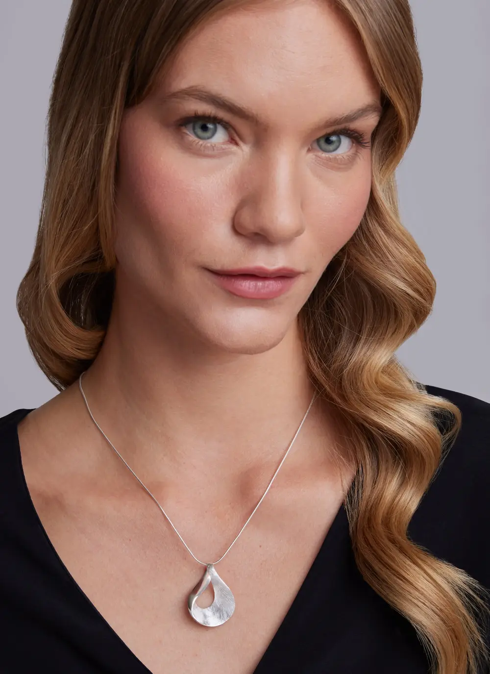 Sterling Silver Ribbon Pendant