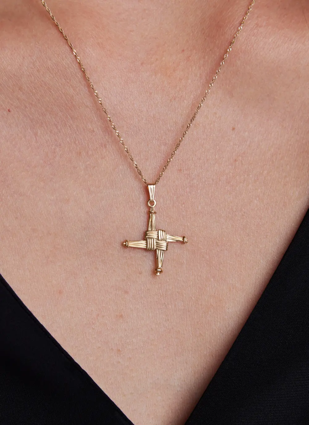 10ct Gold St Brigids Cross Pendant