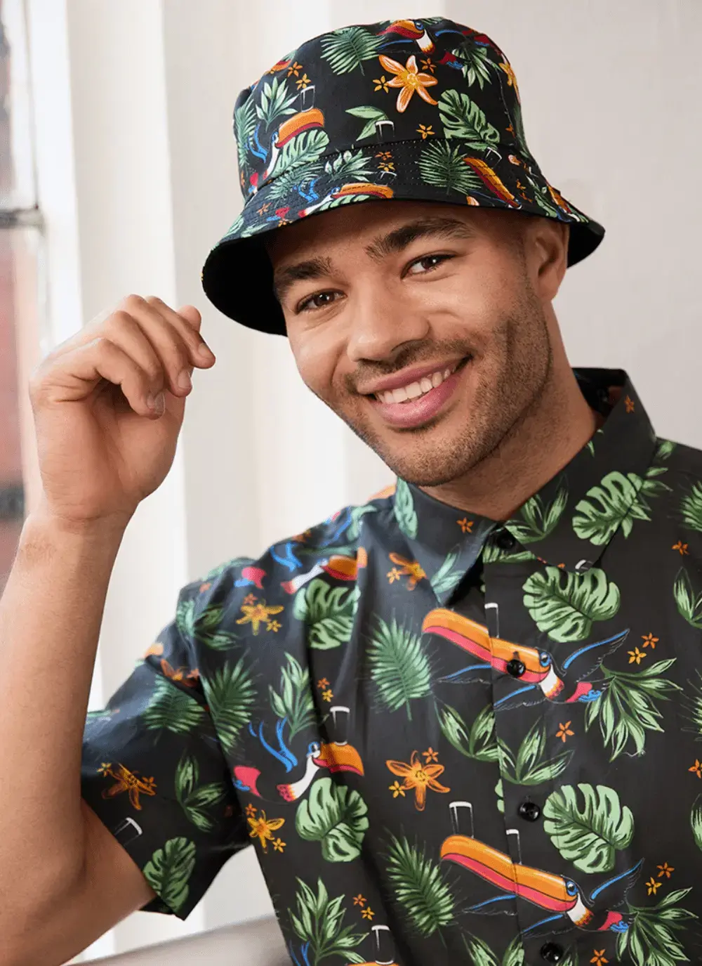 Guinness Toucan Hawaiian Bucket Hat