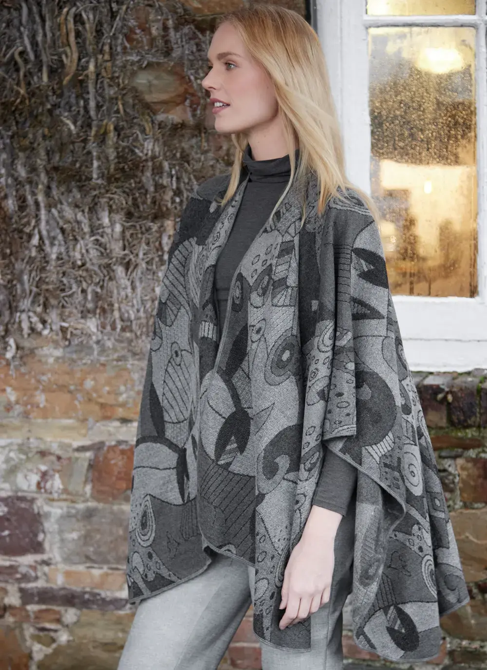 Picasso Celtic Shawl
