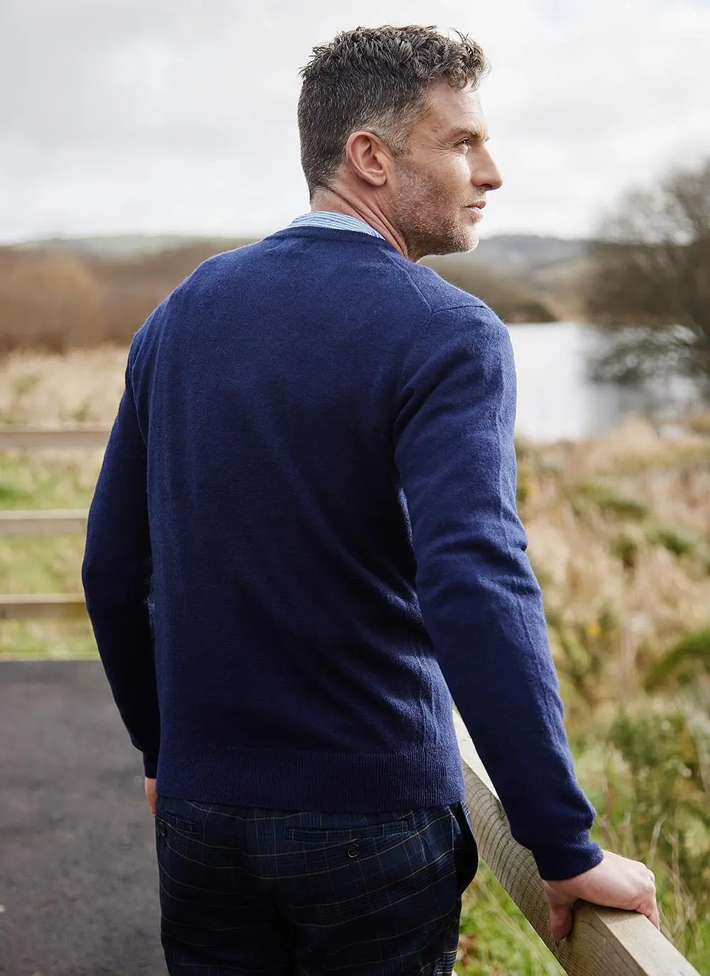 James Lambswool Crew Neck Sweater