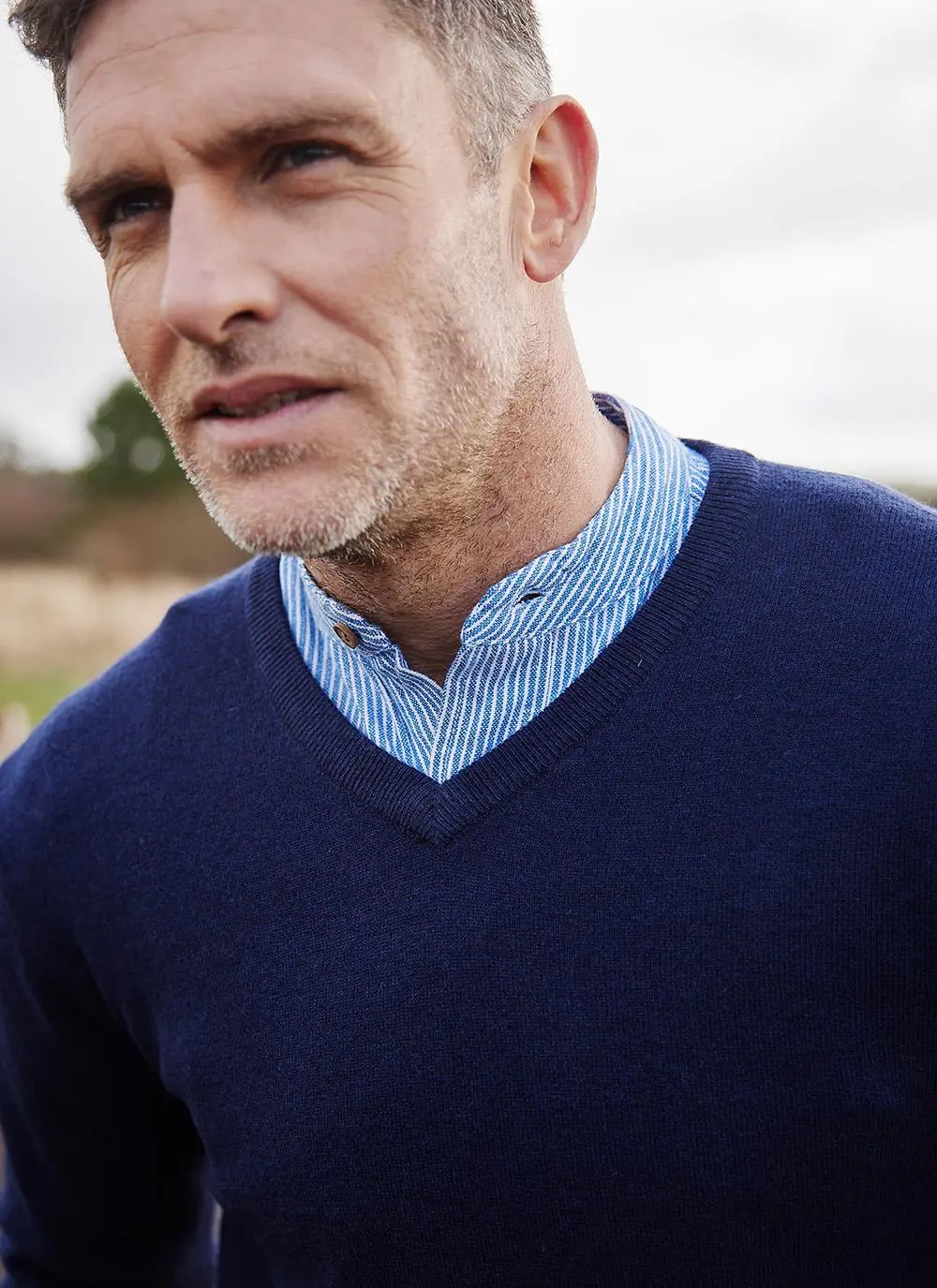 James Lambswool V-Neck Sweater