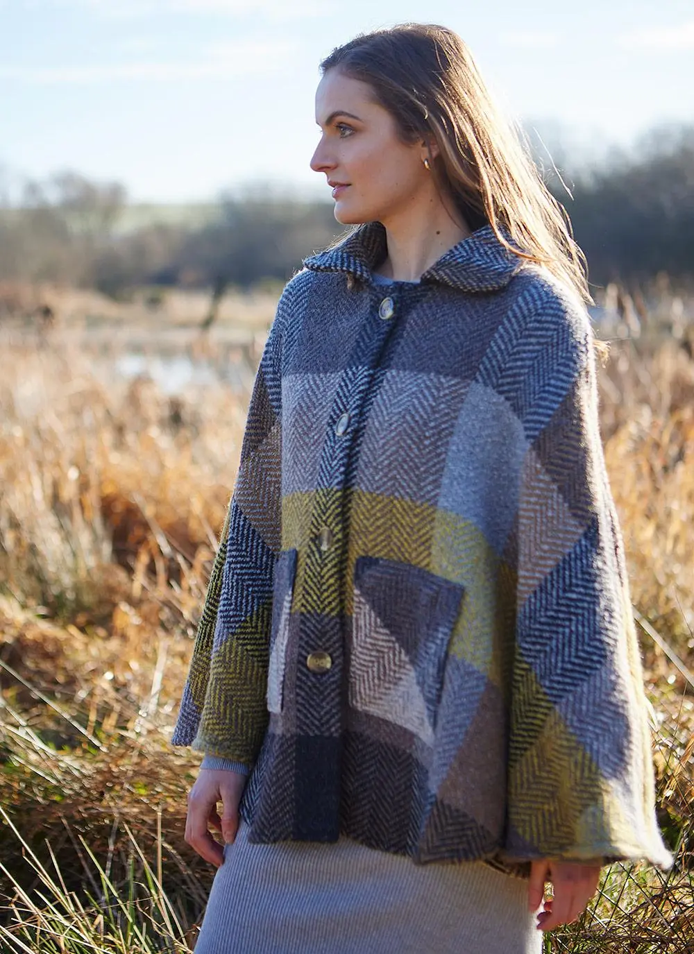 Holly Button Cape