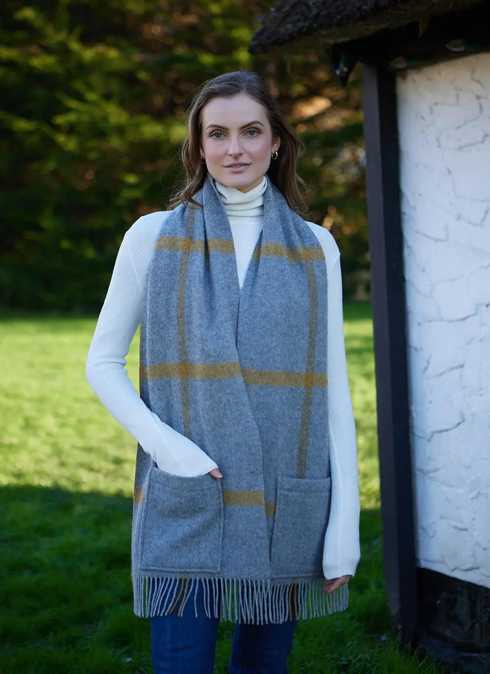Check Pocket Scarf
