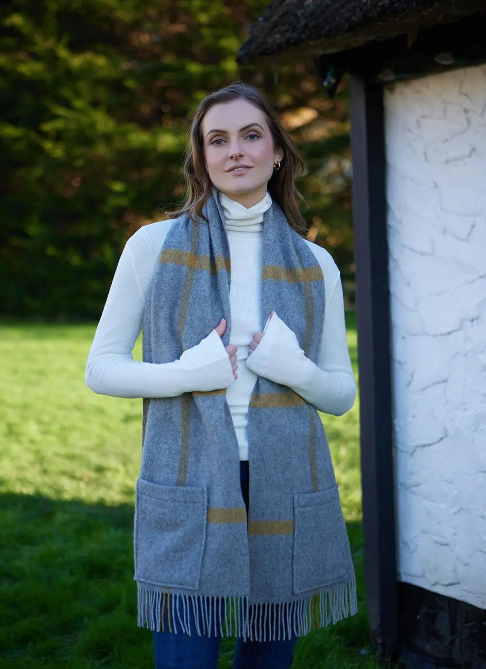 Check Pocket Scarf