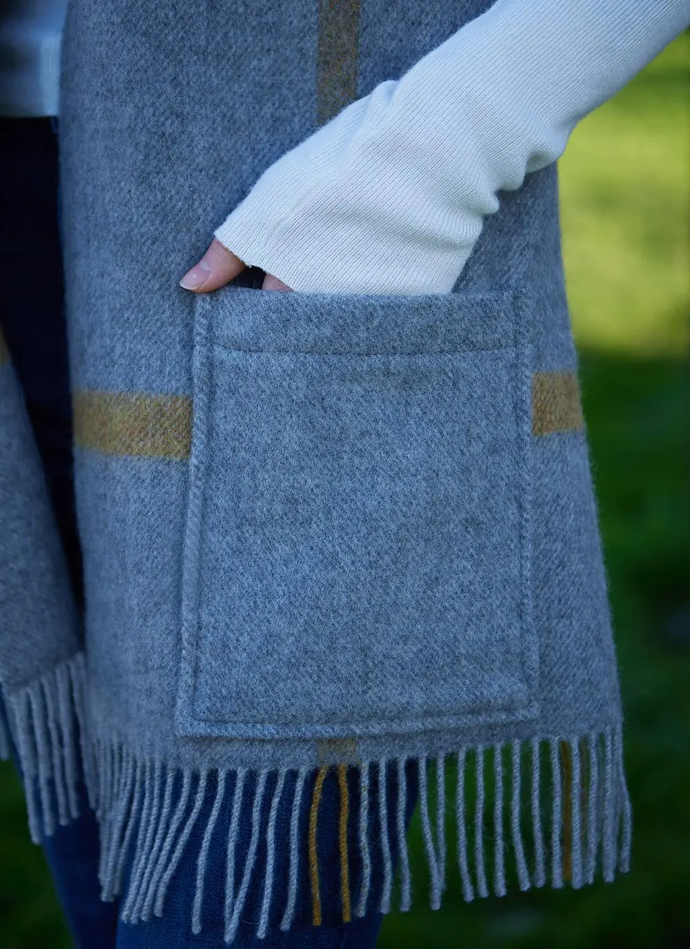 Check Pocket Scarf