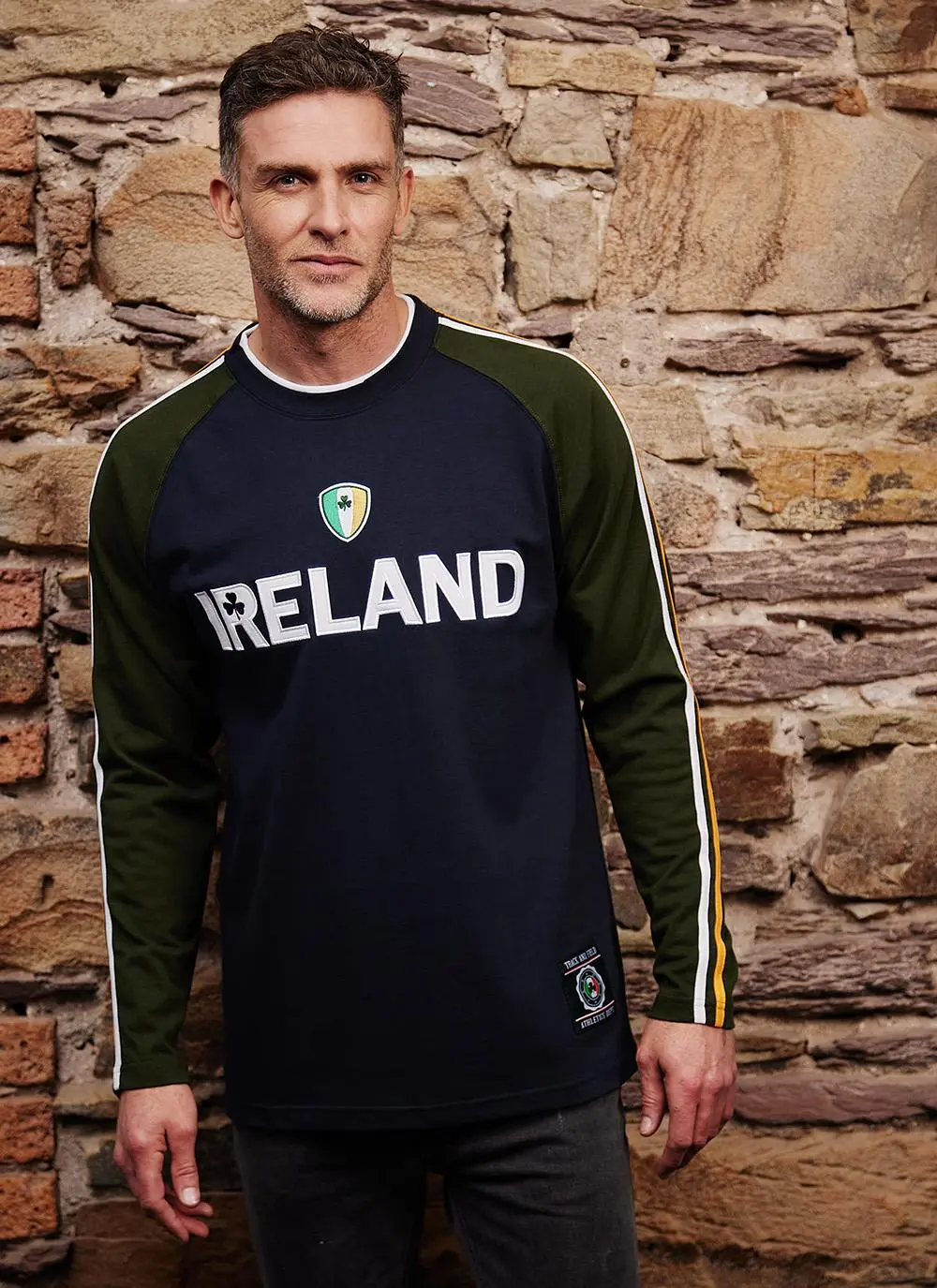 Men's Ireland Crest Long Sleeve T-Shirt