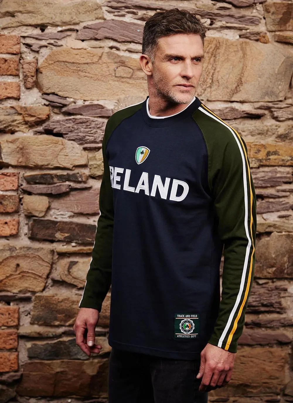 Men's Ireland Crest Long Sleeve T-Shirt