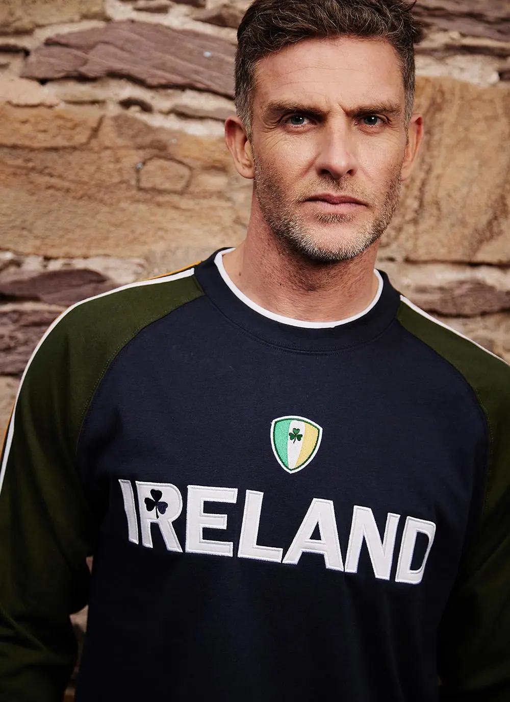 Men's Ireland Crest Long Sleeve T-Shirt