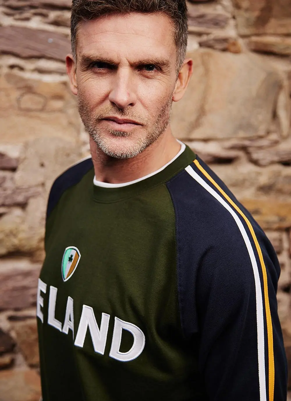 Men's Ireland Crest Long Sleeve T-Shirt