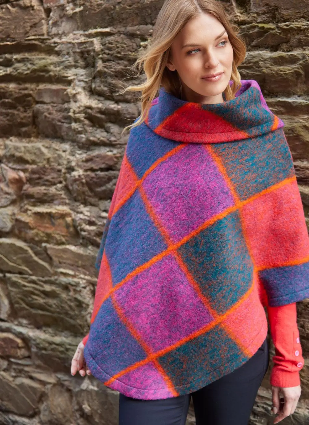 Eleanor Check Poncho 