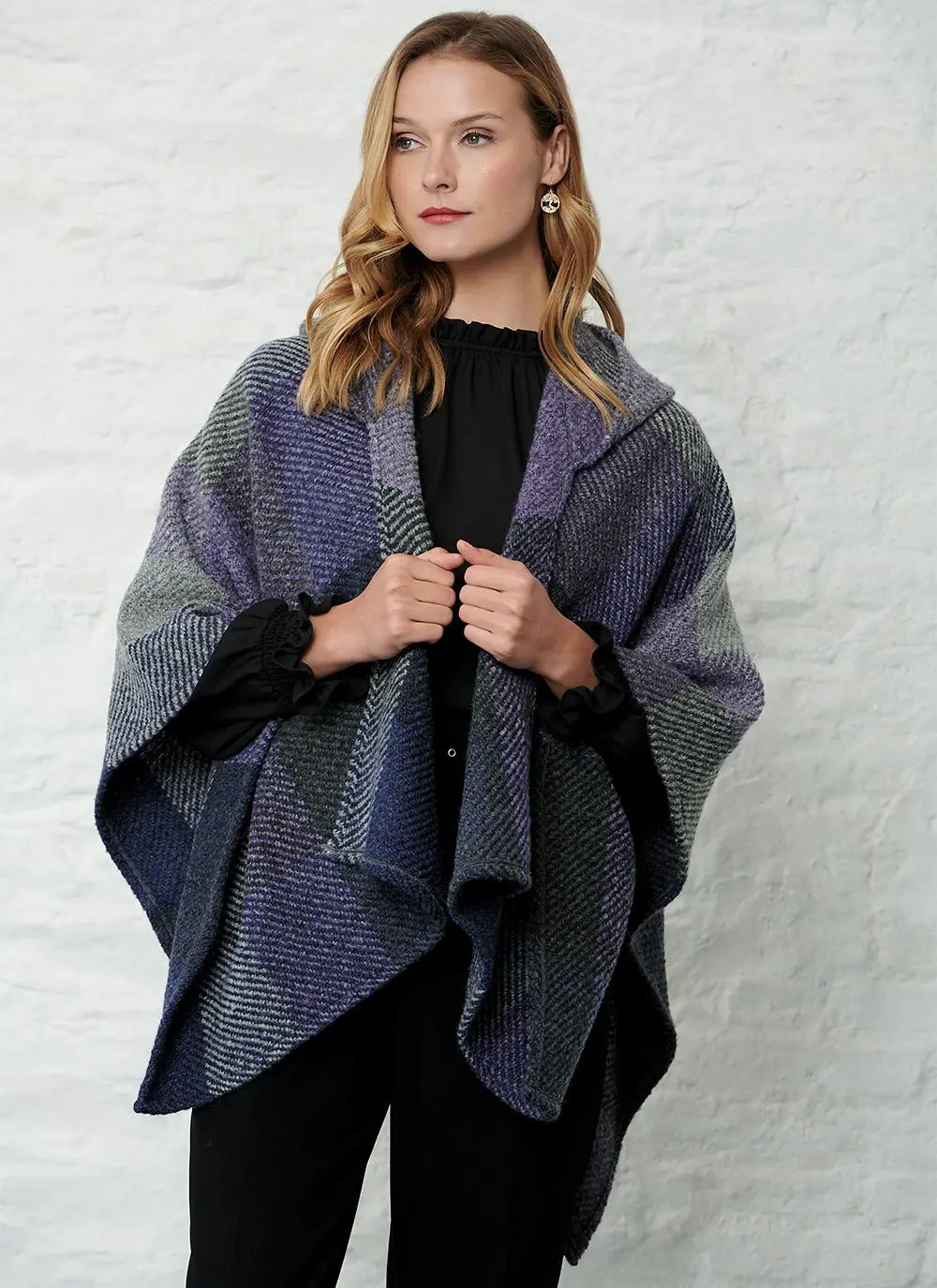Aoife Hooded Cape
