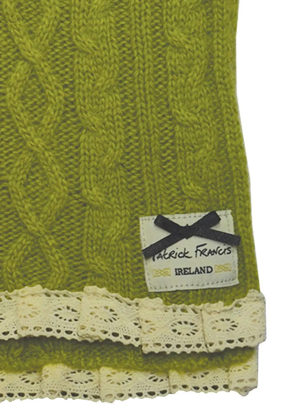 Classic Cable Apple Knit Scarf