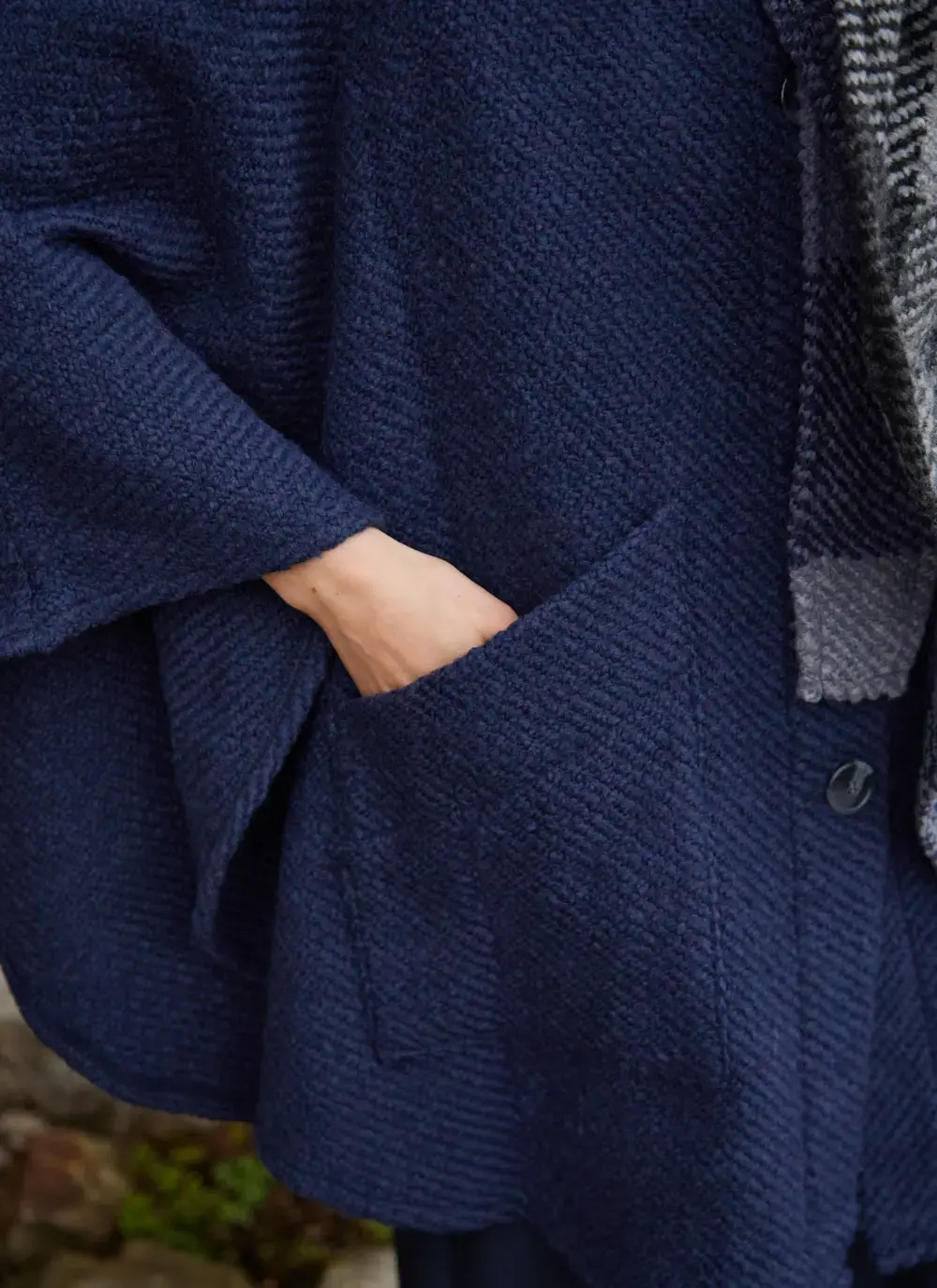Lisa Herringbone Cape