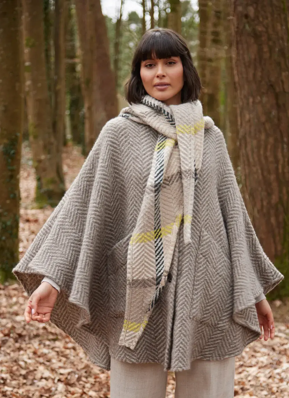 Lisa Herringbone Cape
