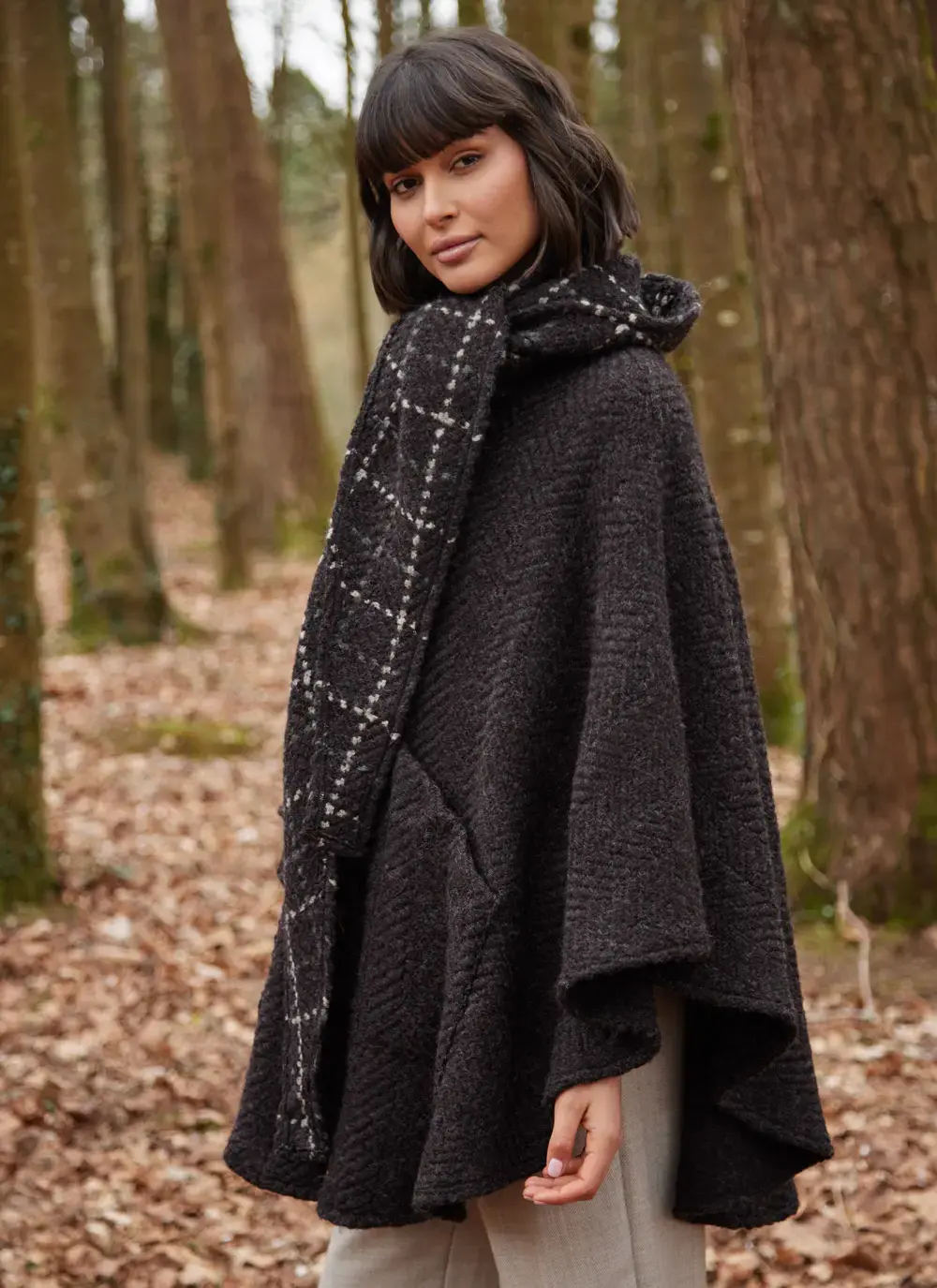 Lisa Herringbone Cape