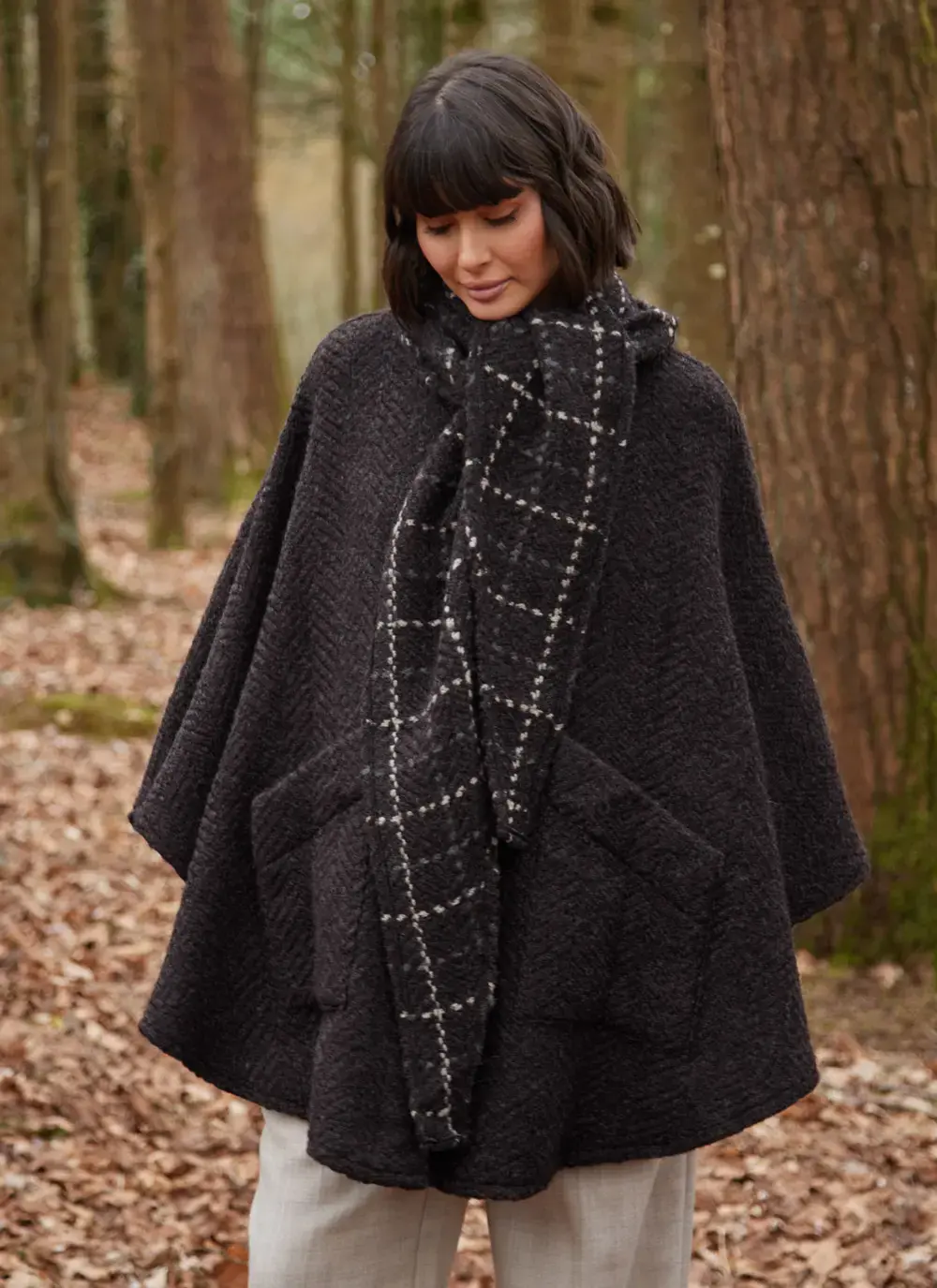 Lisa Herringbone Cape