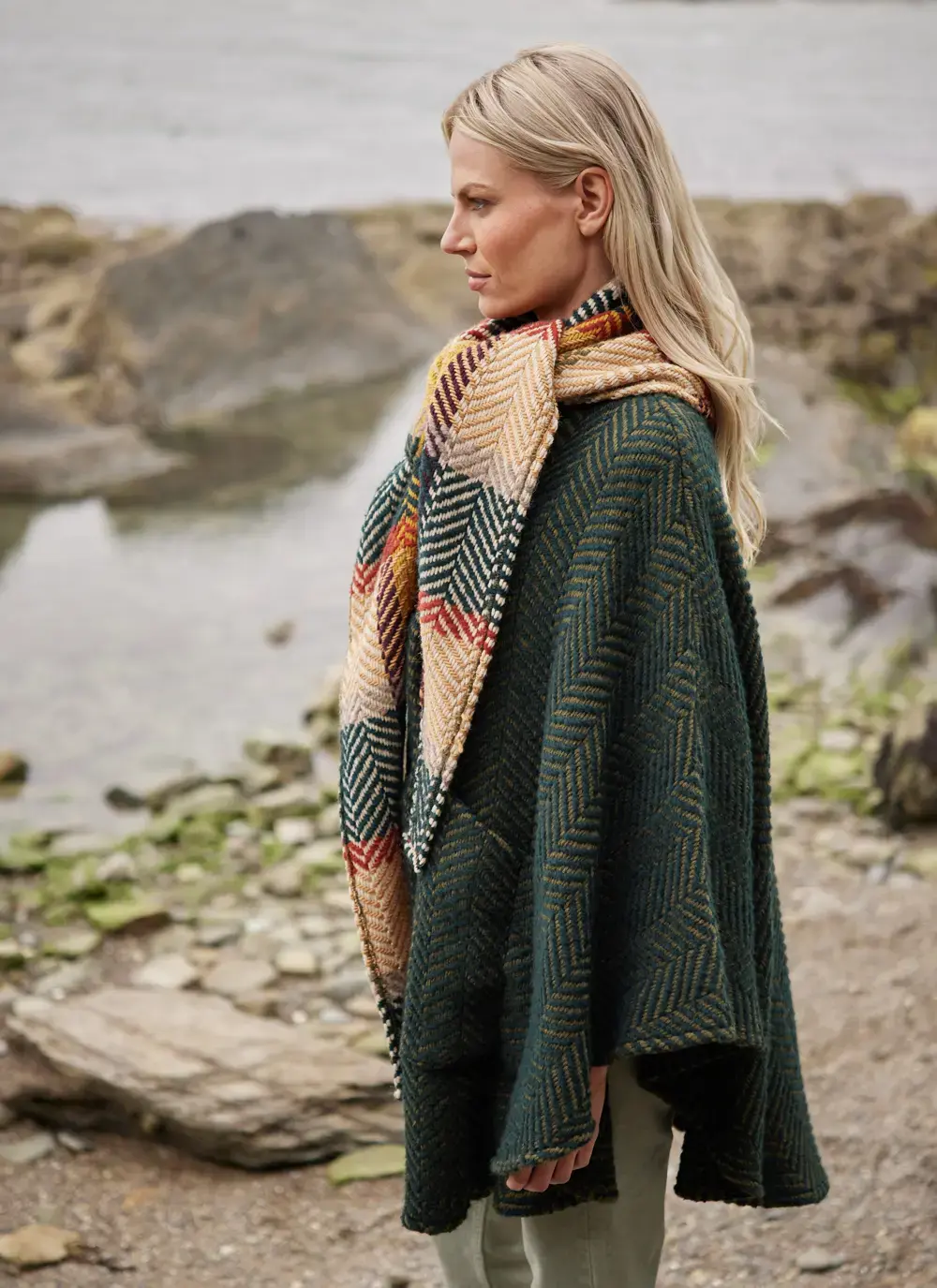 Lisa Herringbone Cape