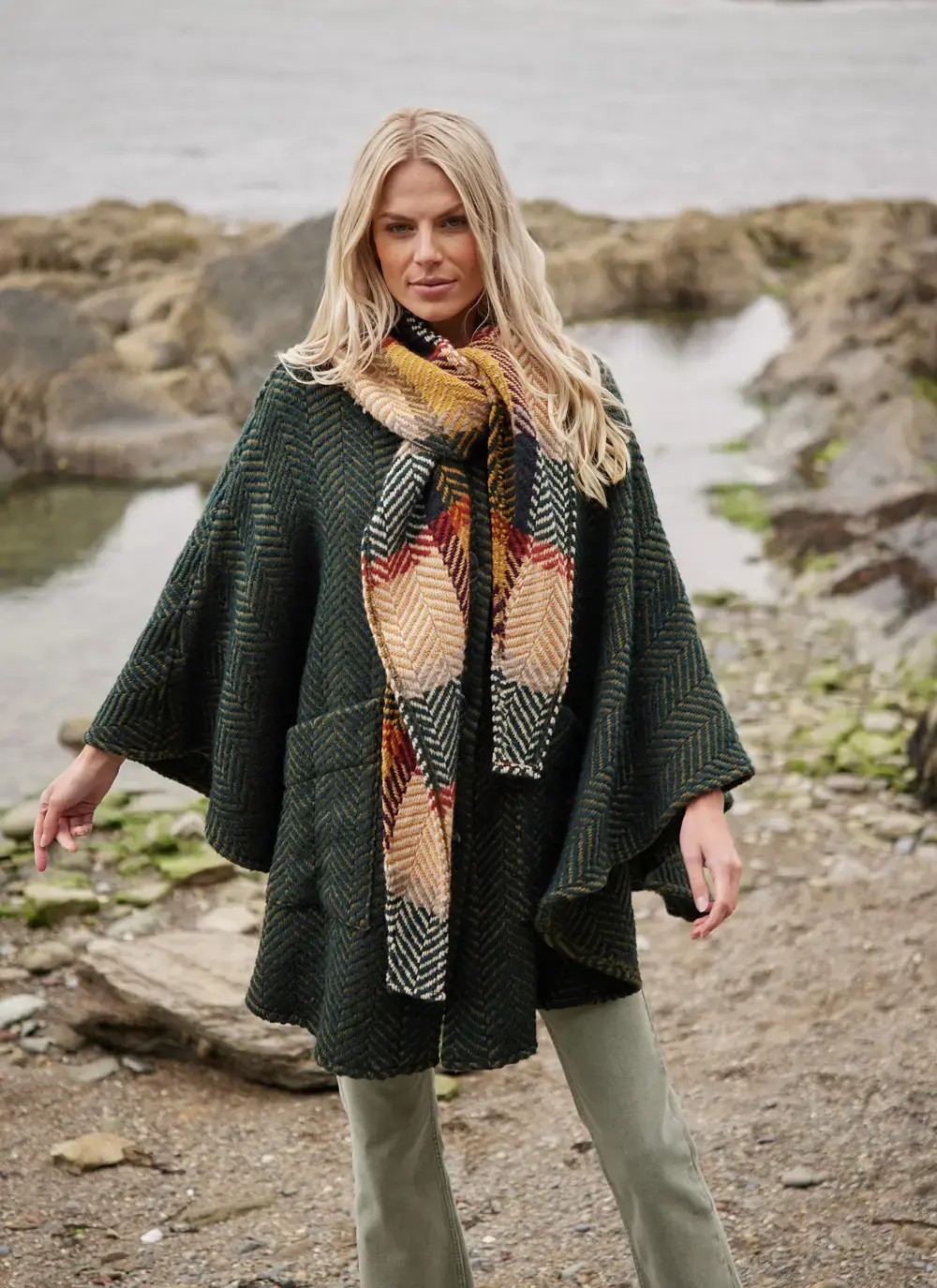 Lisa Herringbone Cape