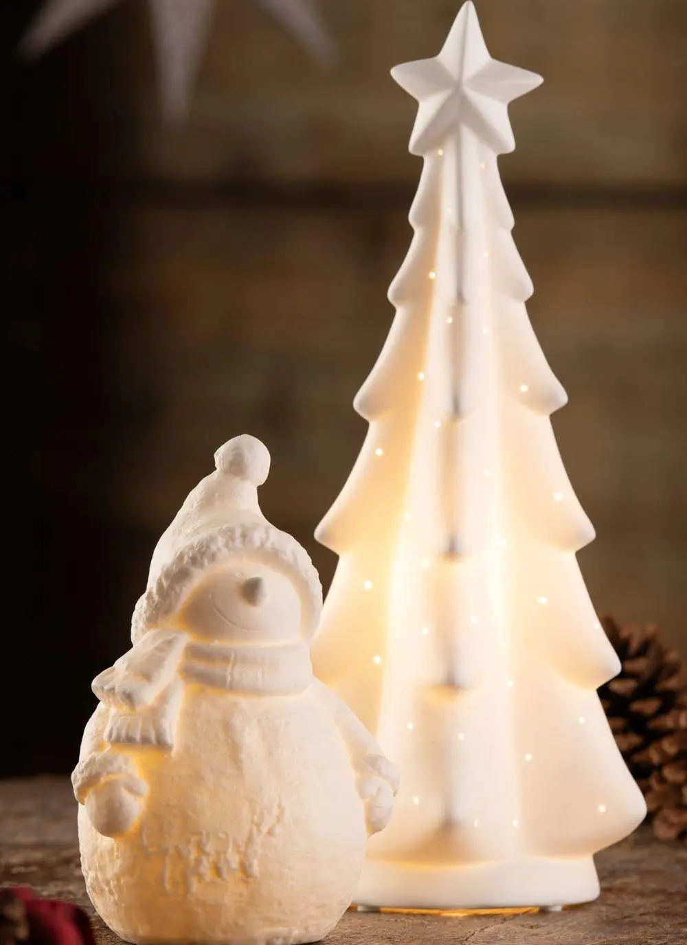 Belleek Living Christmas Tree Luminaire