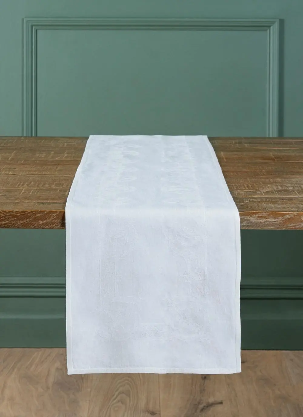 Celtic Runner 12'' X 54'' White