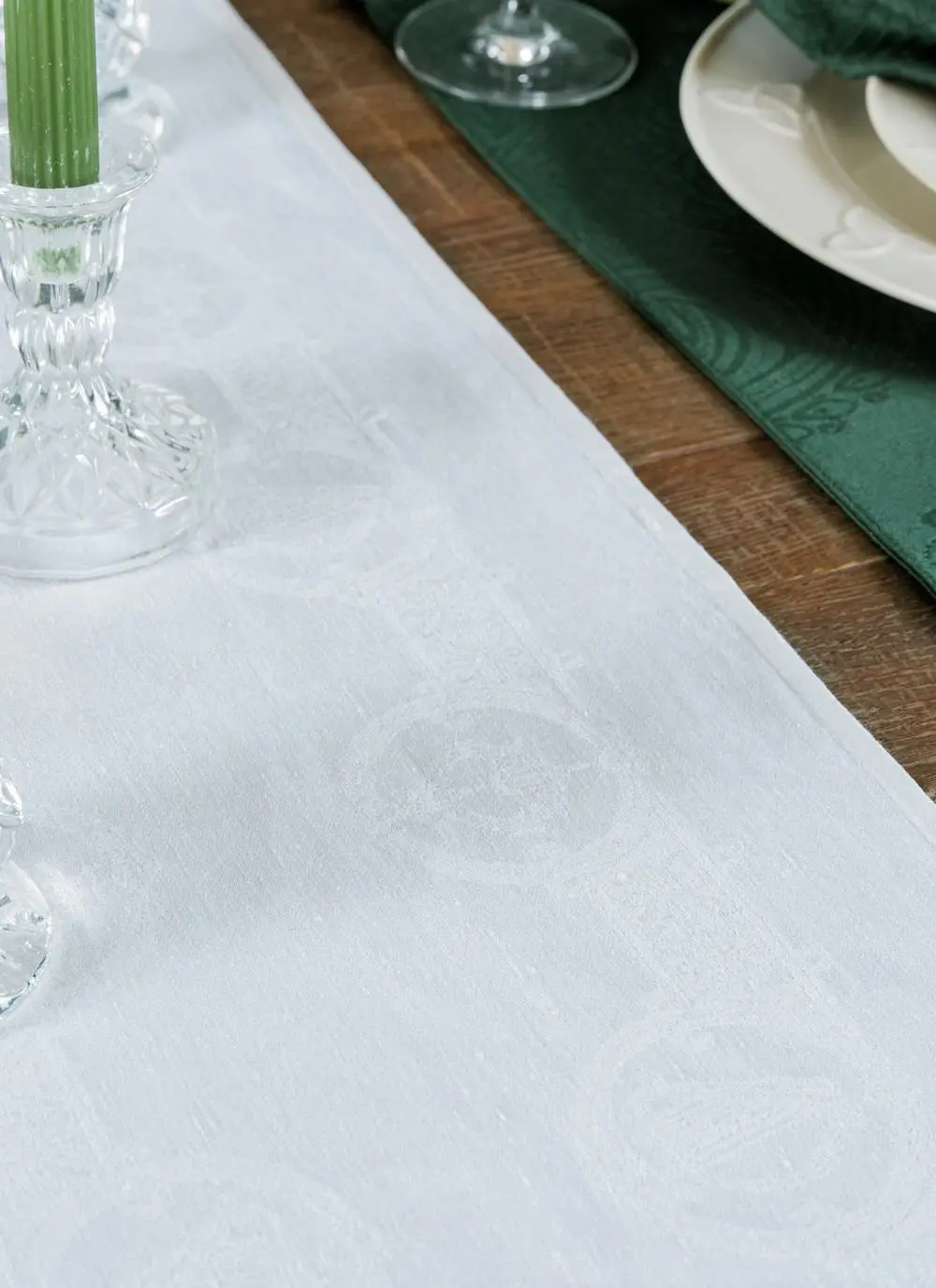 Celtic Runner 12'' X 54'' White