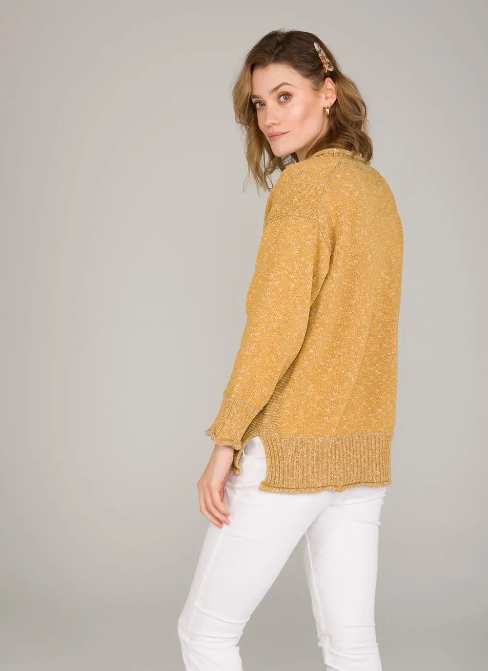 The Leader Easy V-Neck Sweater