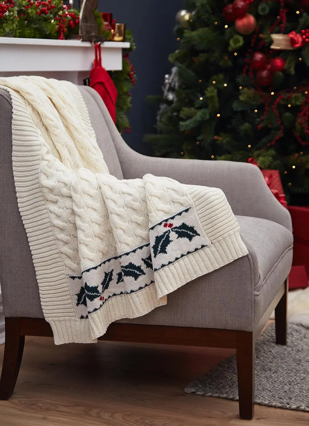 Blarney Aran Christmas Throw