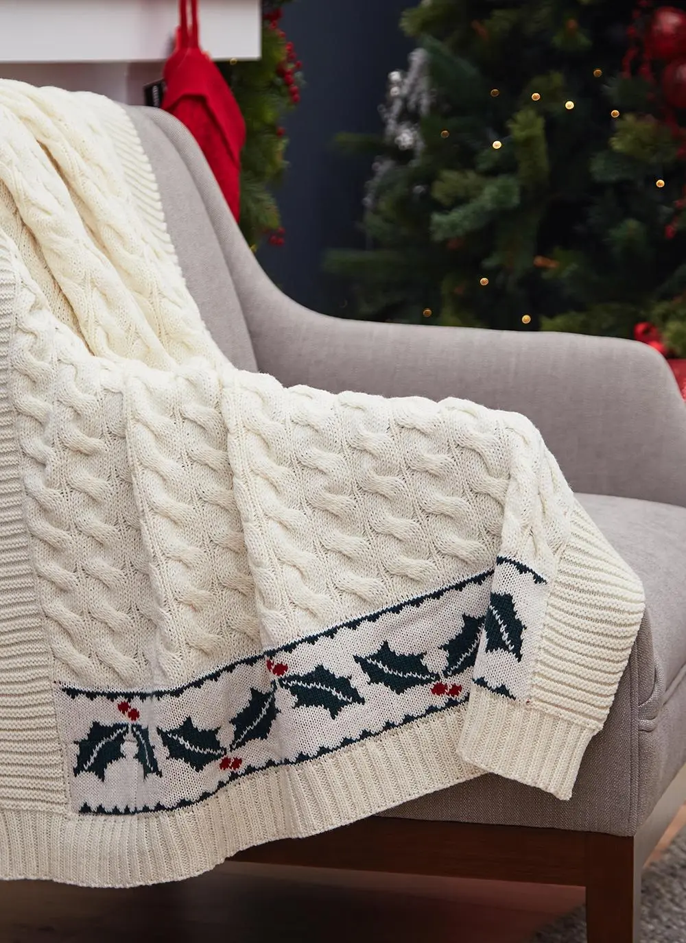 Blarney Aran Christmas Throw
