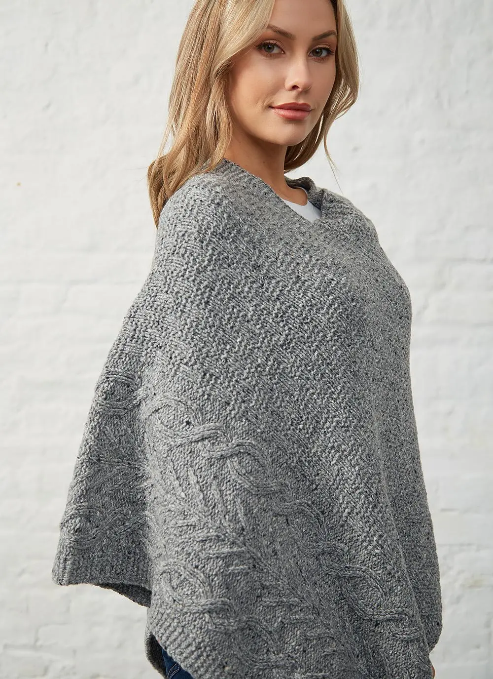 Niamh Poncho