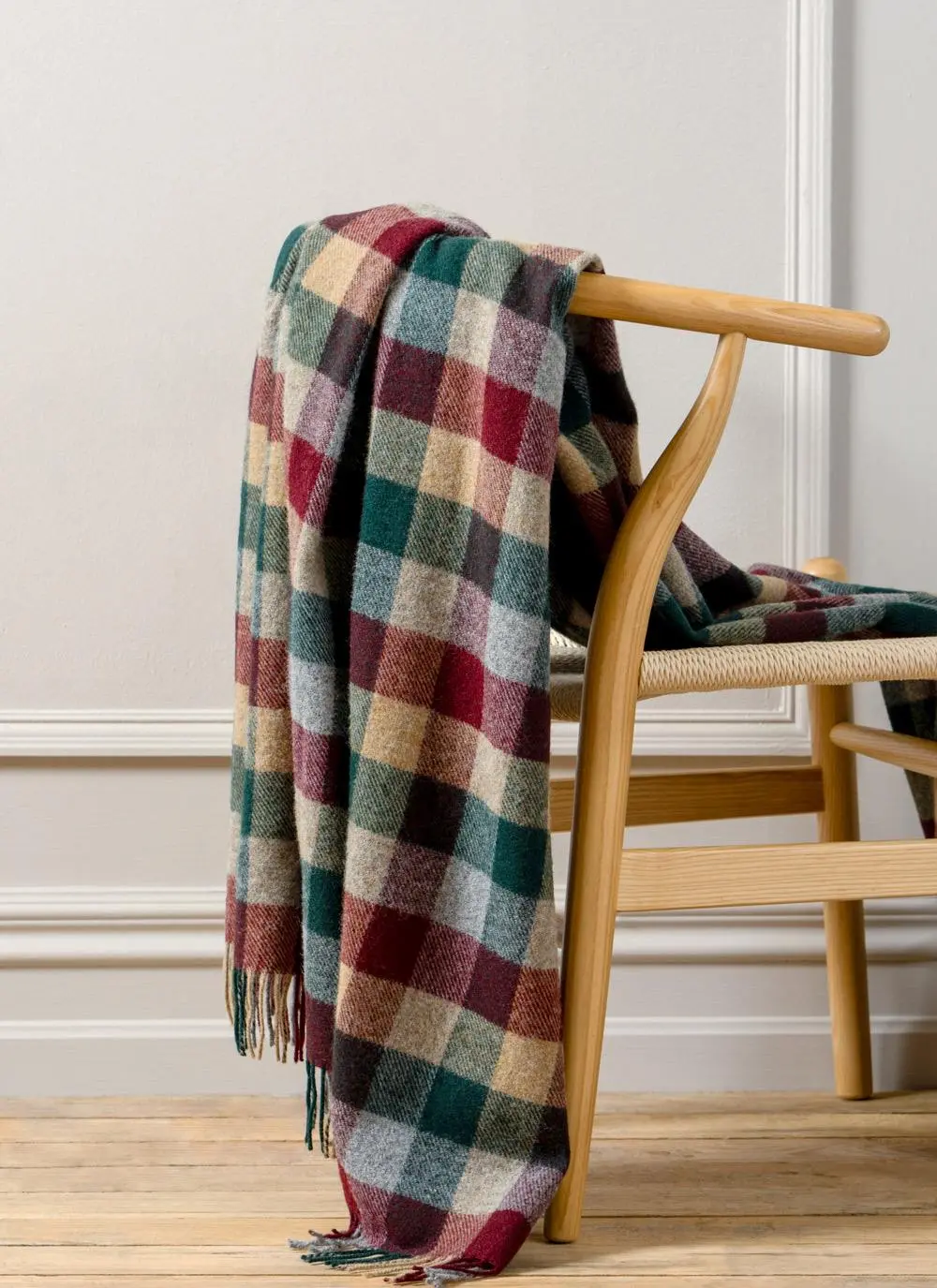 Dillisk Check Pure New Wool Throw