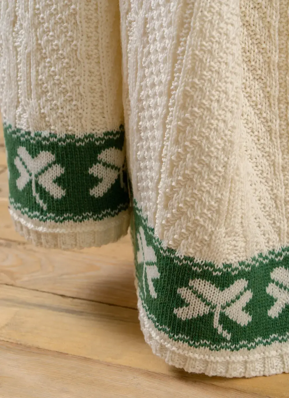 Shamrock Cable Stitch Aran Throw