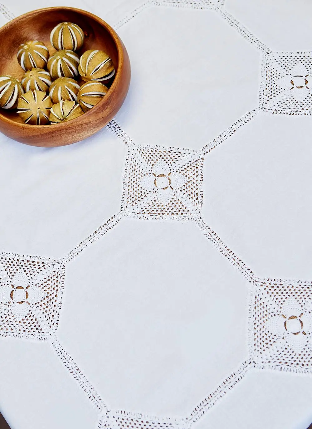 Blasket Crochet Tablecloth 56'' x 80''