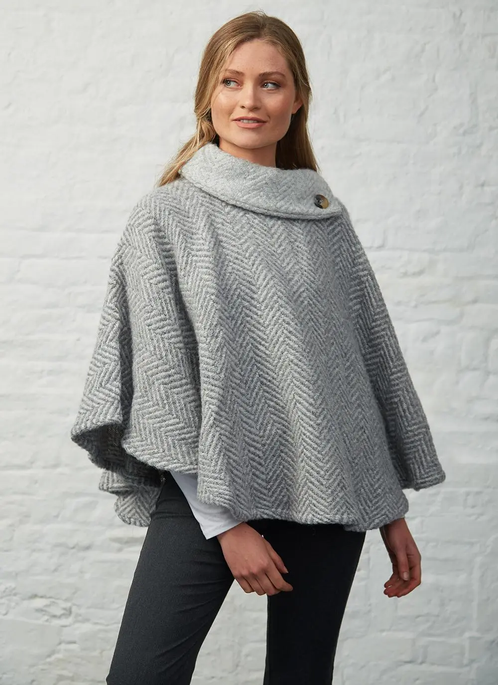 Laura Wool Cape
