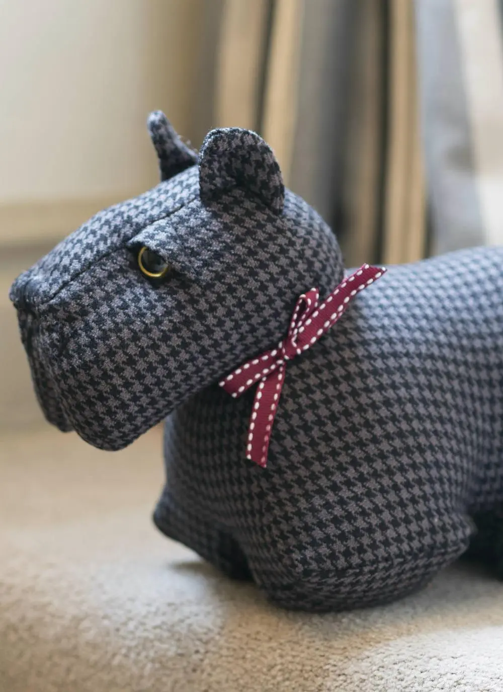 Brian the Scottie Doorstopper
