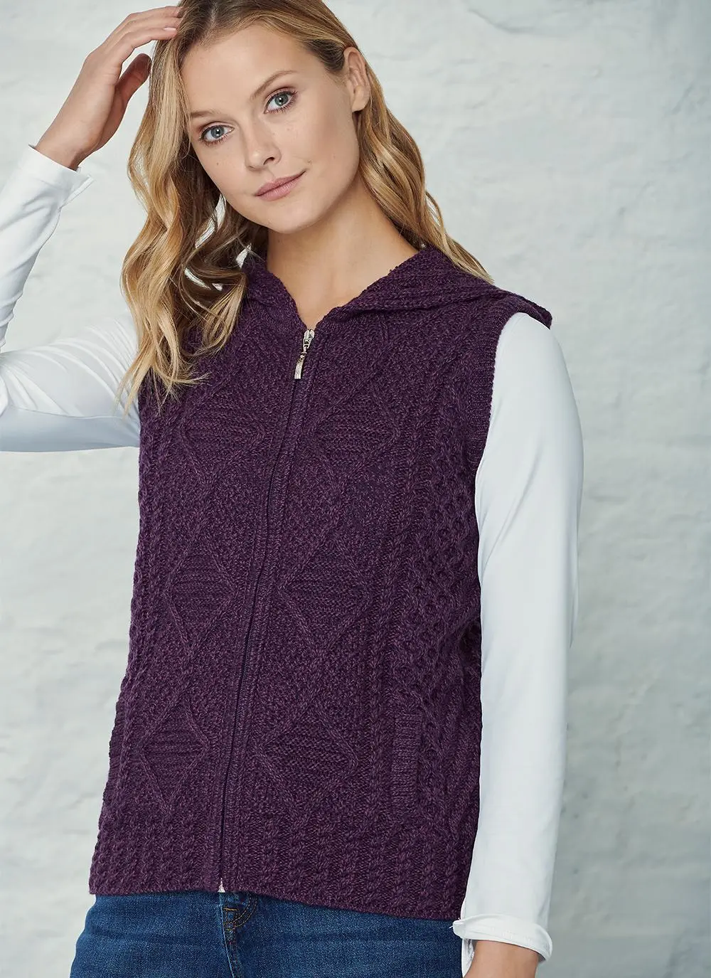 Carol Zip Sleeveless Aran Hoodie