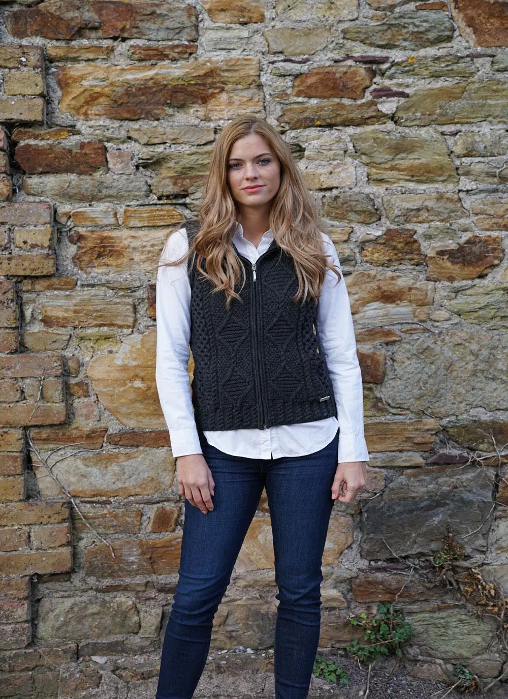 Carol Zip Sleeveless Aran Hoodie