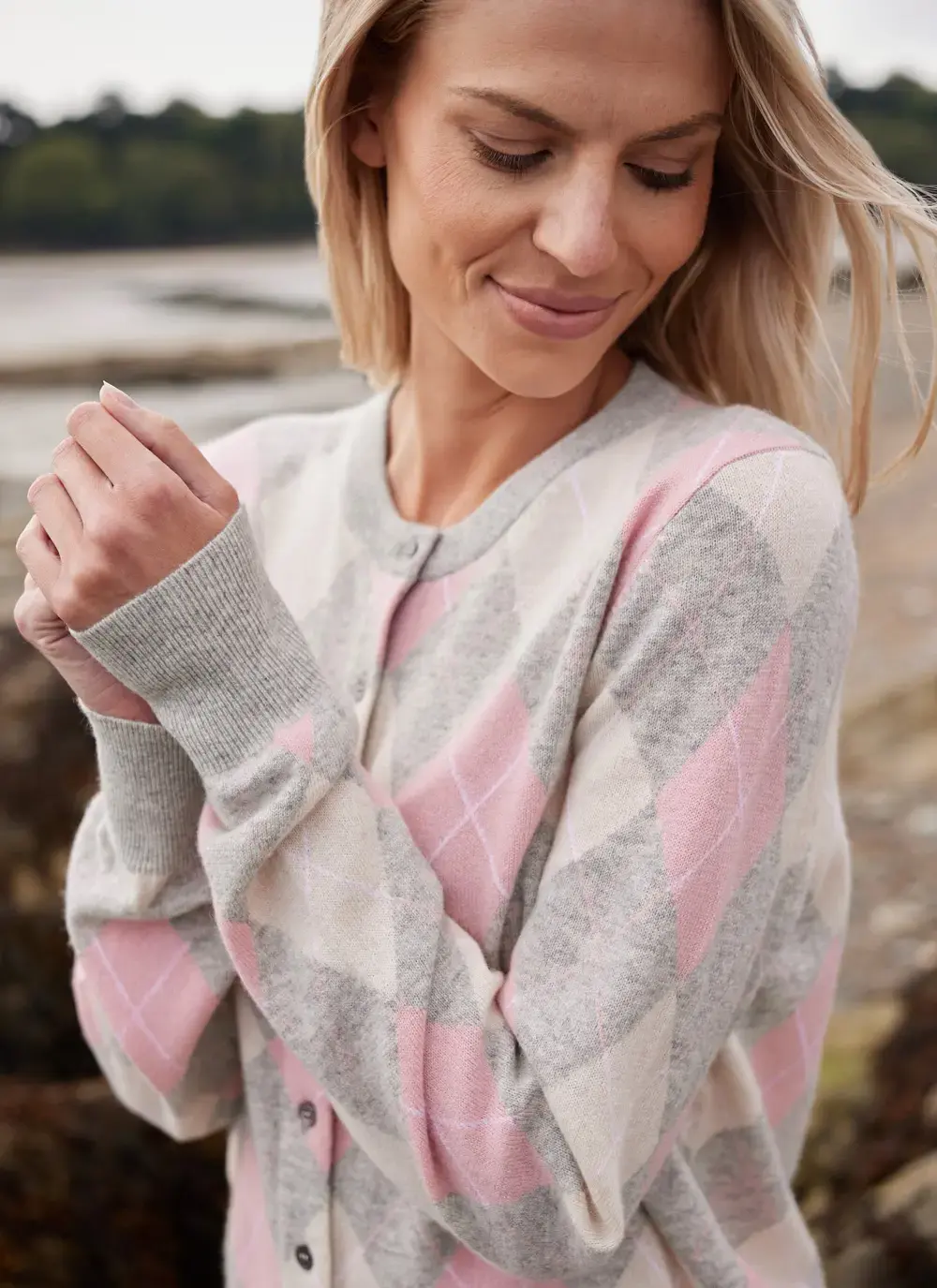 Cashmere Wool Argyle Cardigan