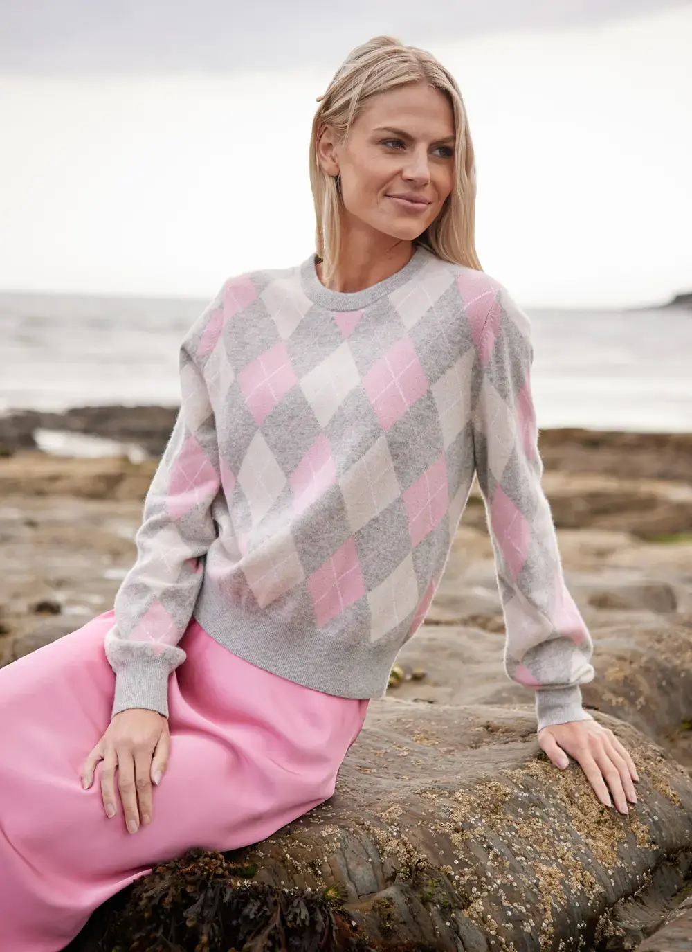 Cashmere Wool Argyle Crew Neck Sweater