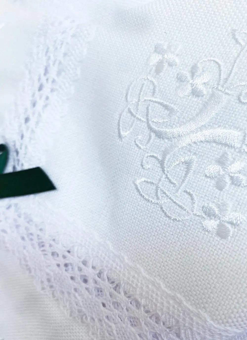 Linen napkins with tree design