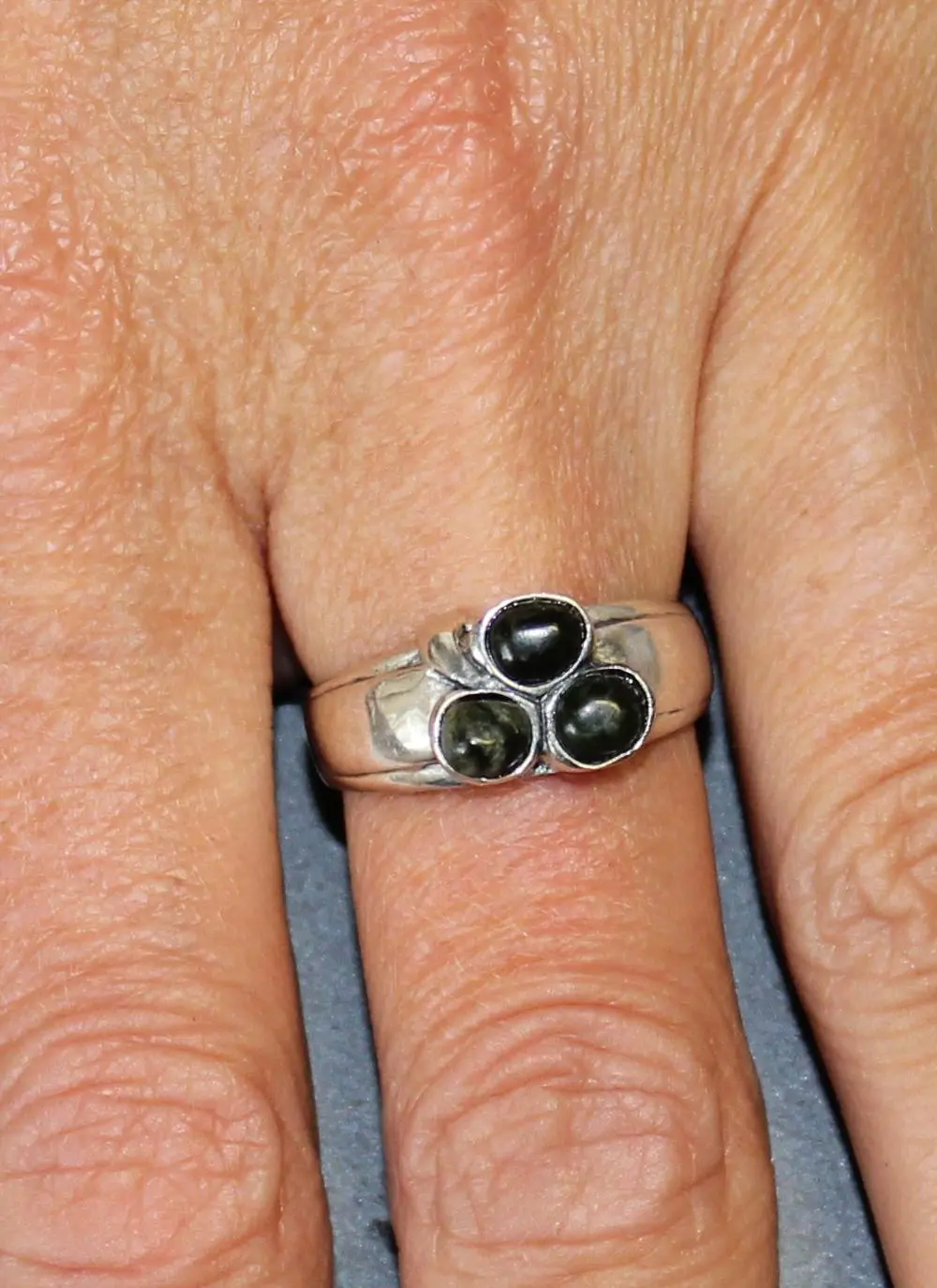 Connemara Marble Shamrock Band Ring Size 6