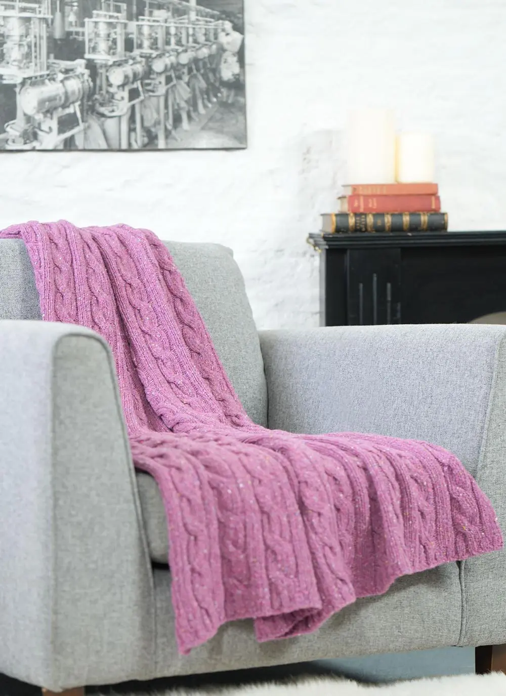 Fuchsia Donegal Tweed Cable Throw 