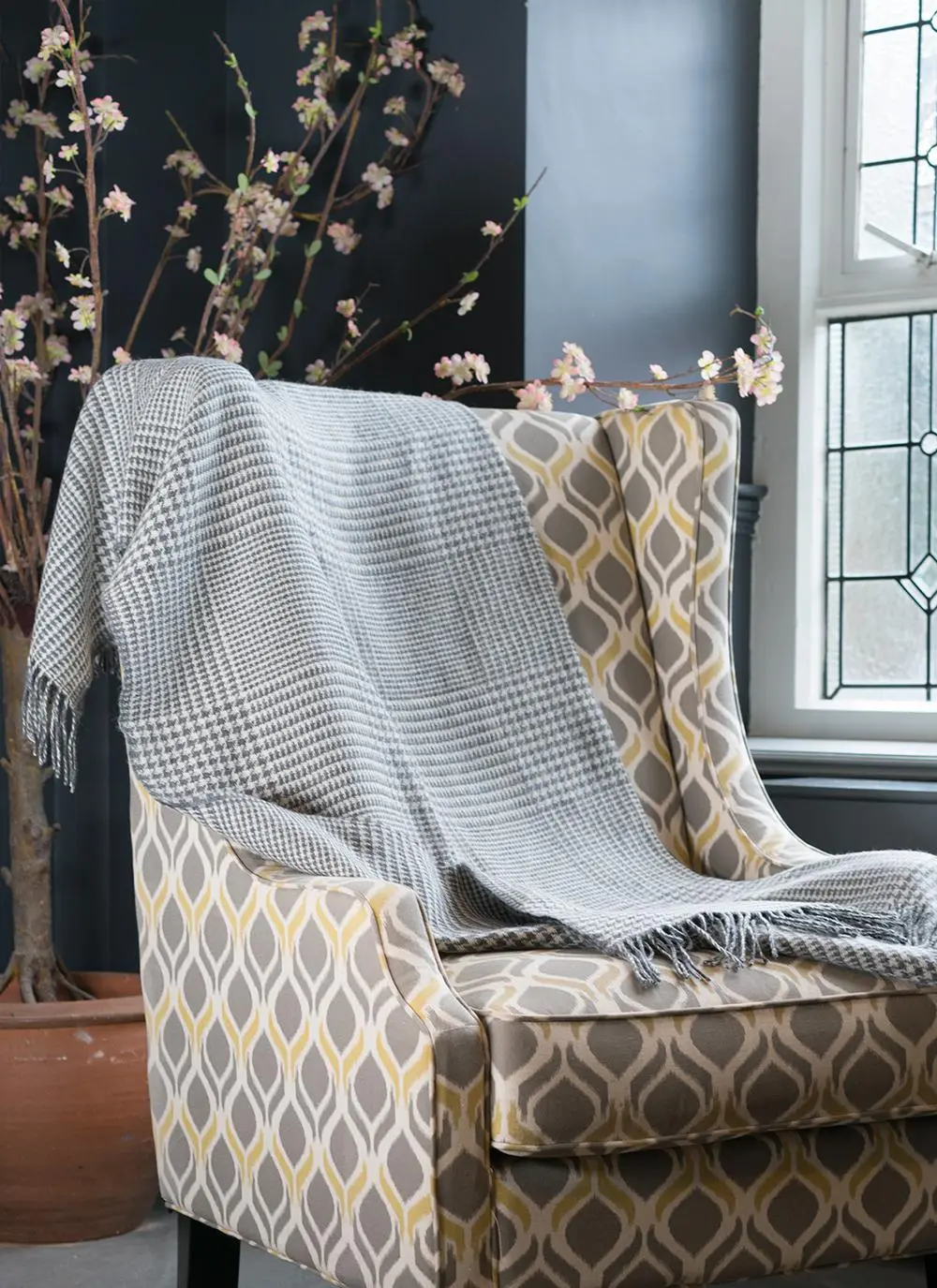 Lambswool Houndtooth Doublesided Throw