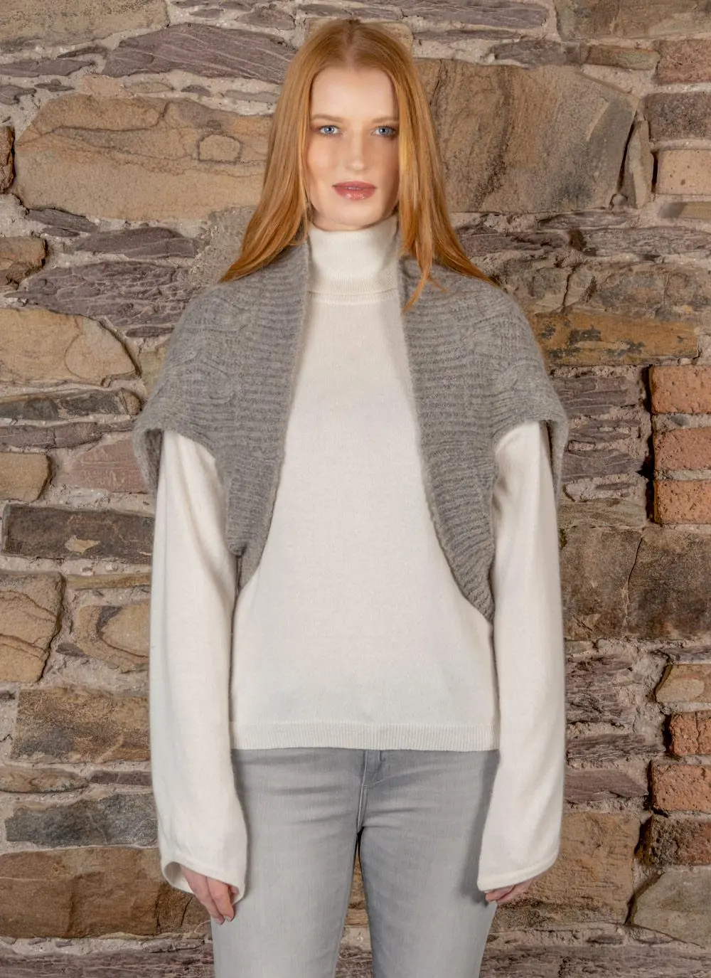 Fisherman Cable Shrug