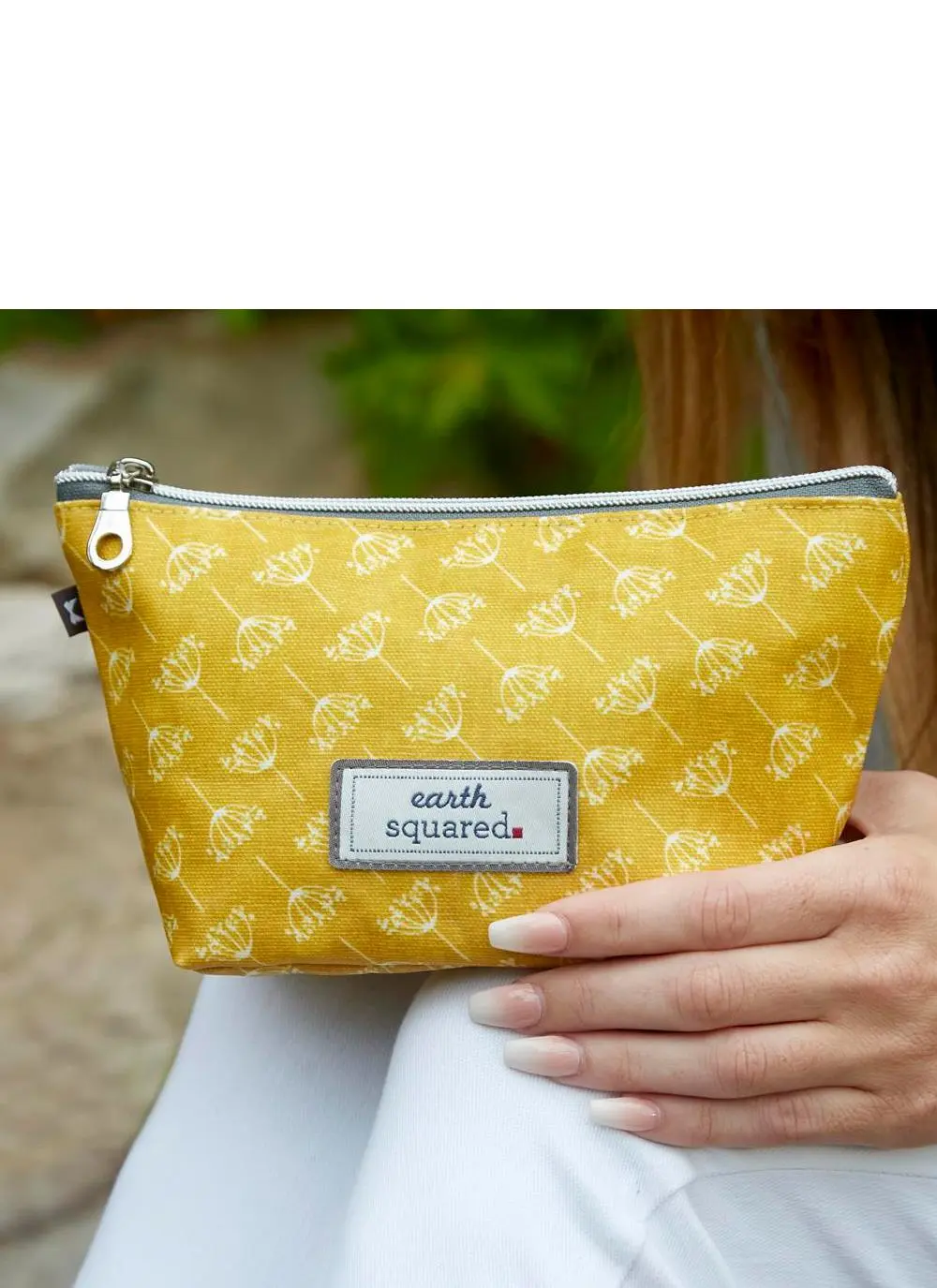 Dandelion Oil Cloth Make Up Bag
