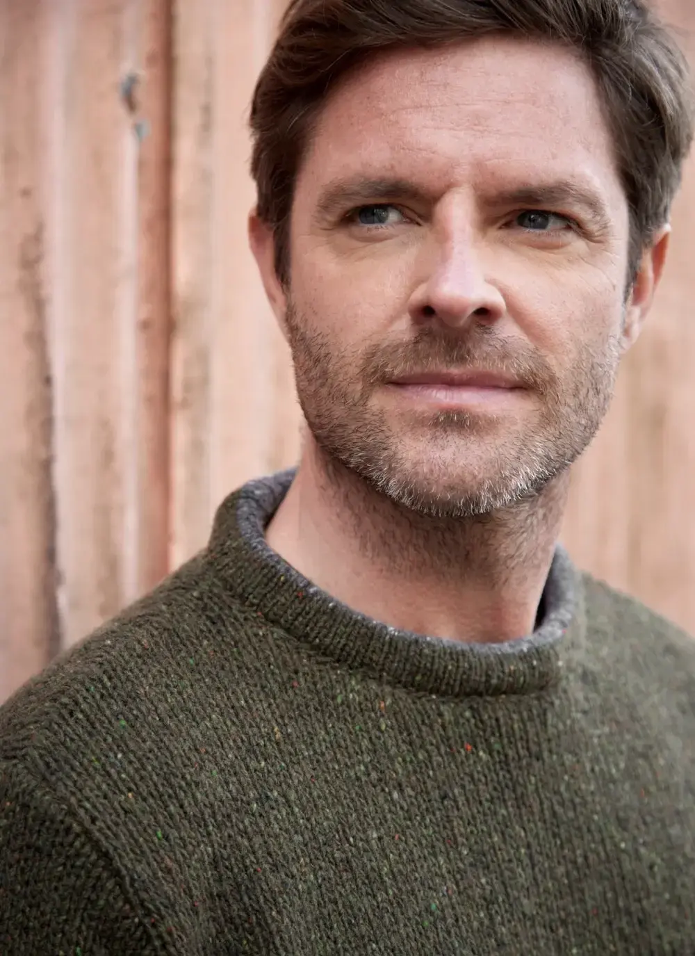 Donegal Fleck Wool Cashmere Roundstone Sweater 